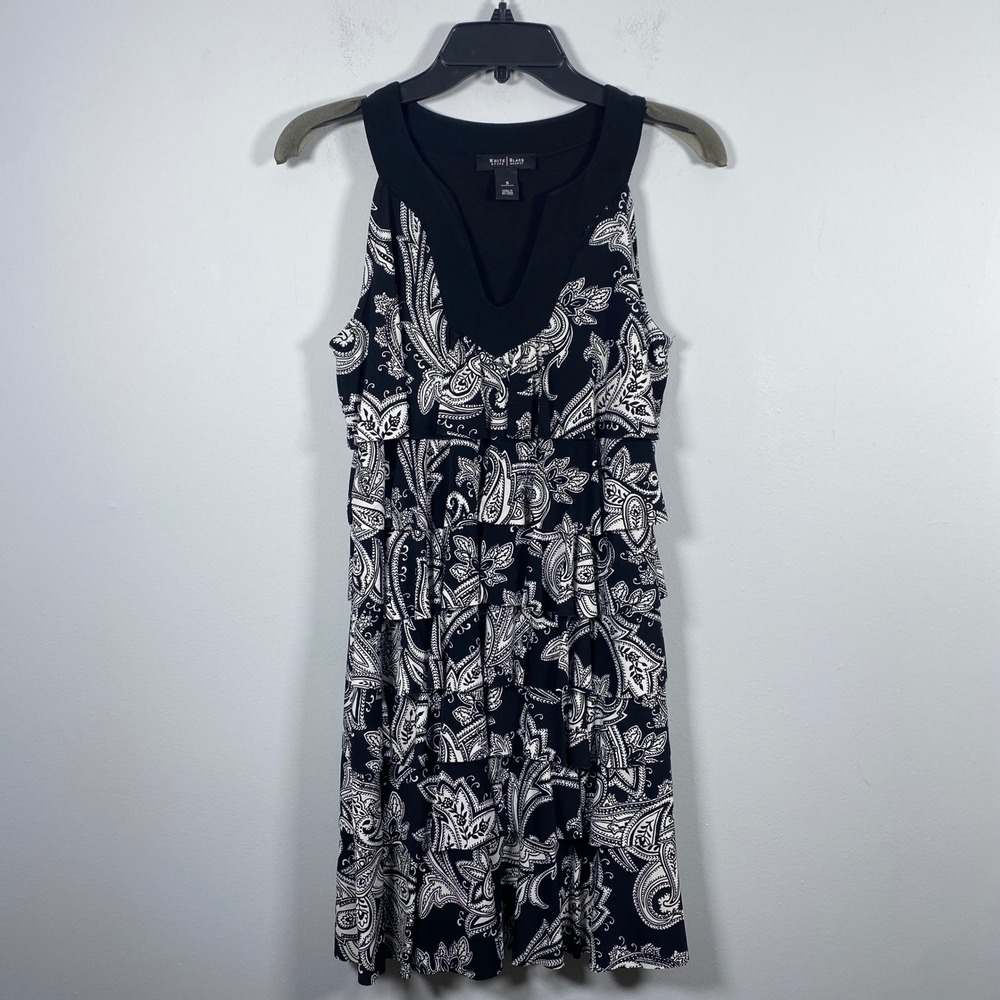 White House Black Market Tiered‎ Dress Womens S Black White Paisley V-Neck Mini